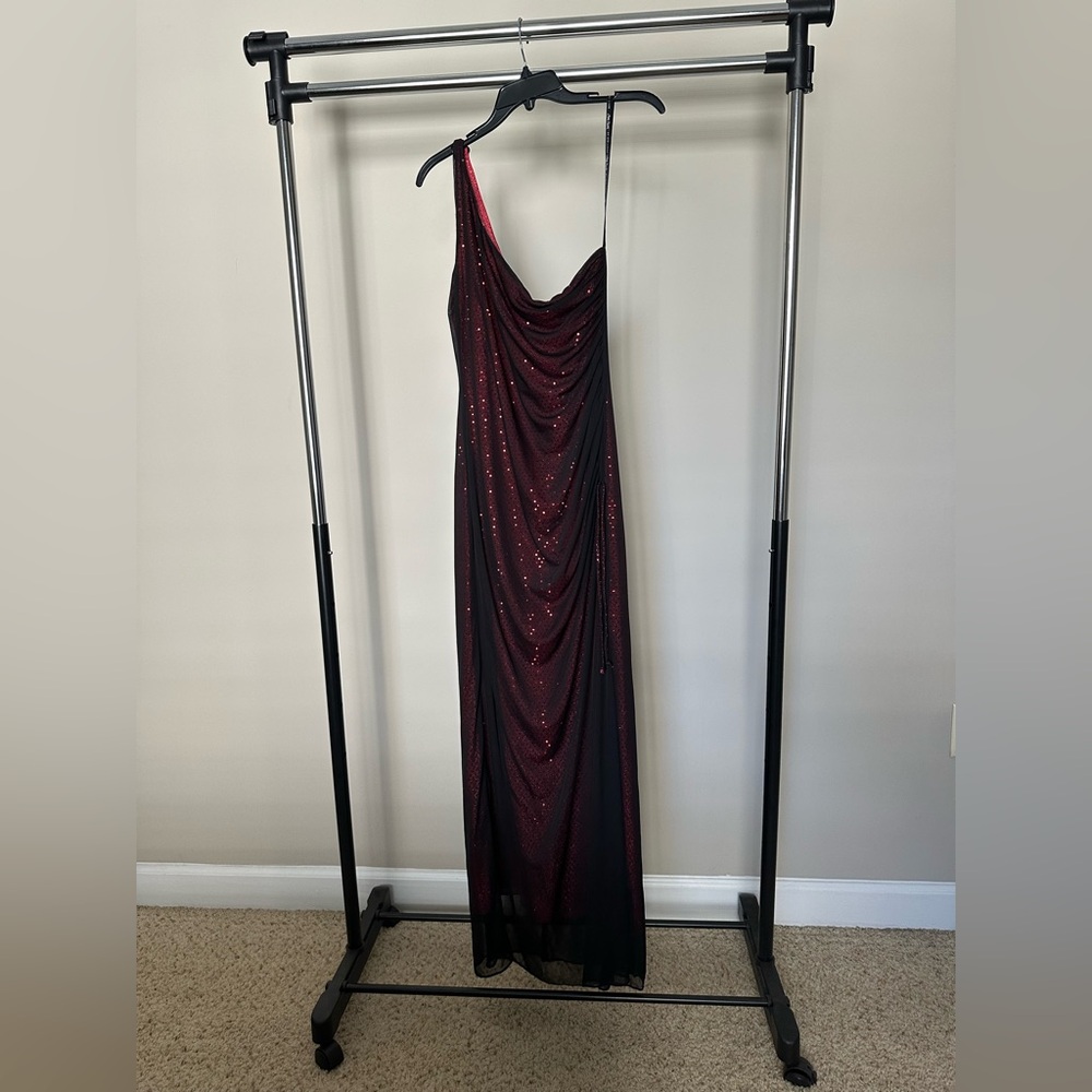 Zum Zum by Niki Livas |  One Shoulder Black and Red Dress | 13-14